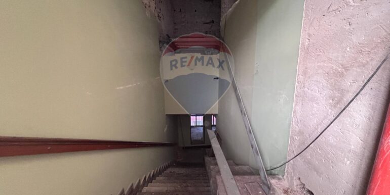 20250806181354-973976-8