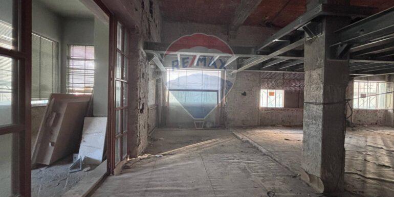 20250806181425-973976-15