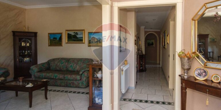 20250807184503-974295-16