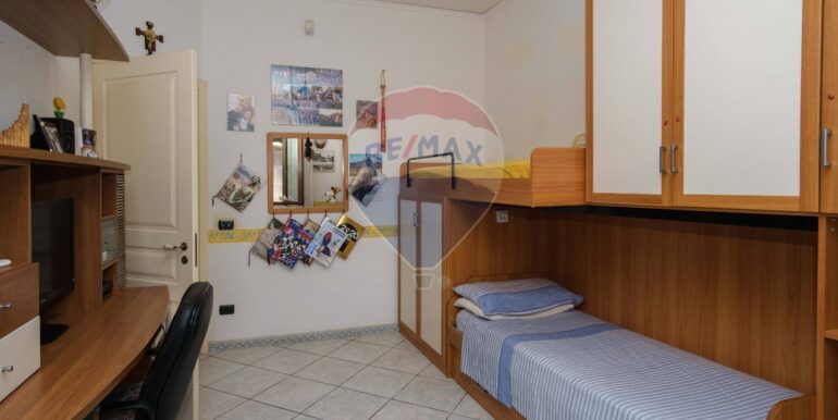 20250807184554-974295-30