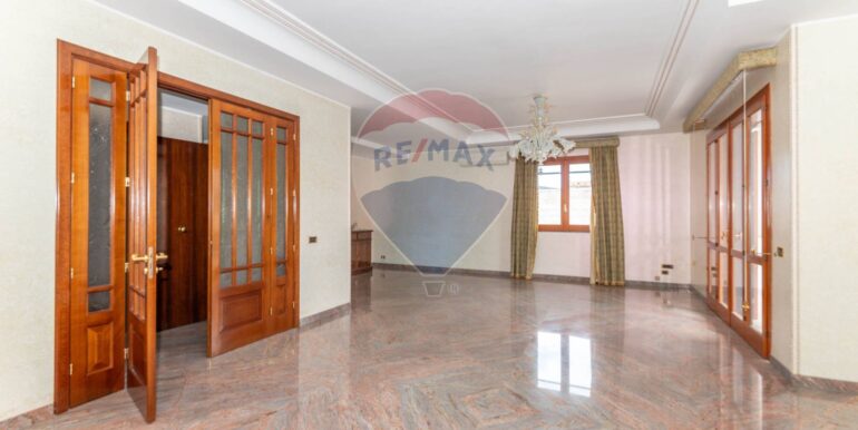 20250808104020-973488-12