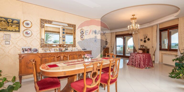 2025080871203-974023-48