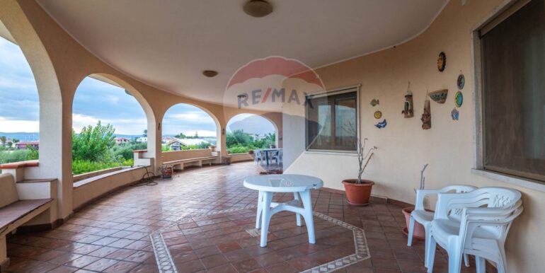 2025080871216-974023-51