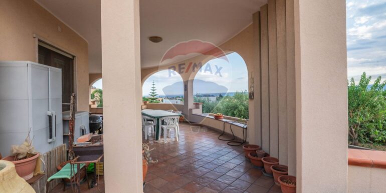 2025080871235-974023-56