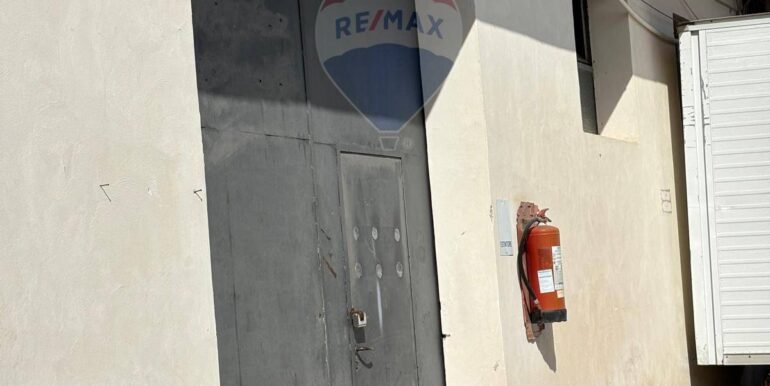 2025080874403-974263-10