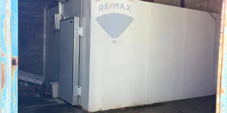 2025080874442-974263-23