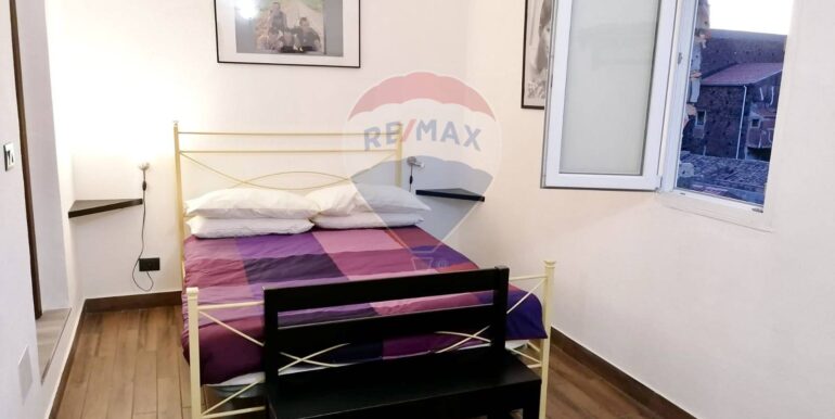 2025081310854-974763-10