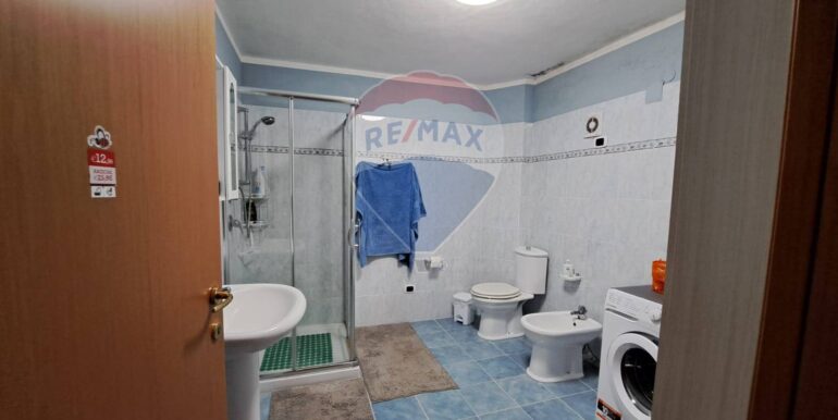 20250813175845-974704-11