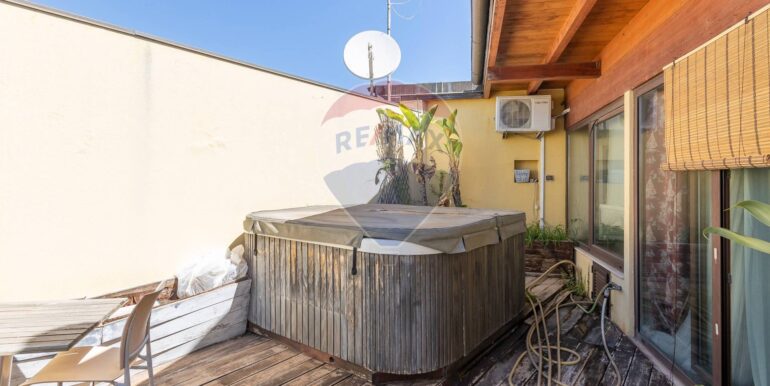 20250818122124-974931-8