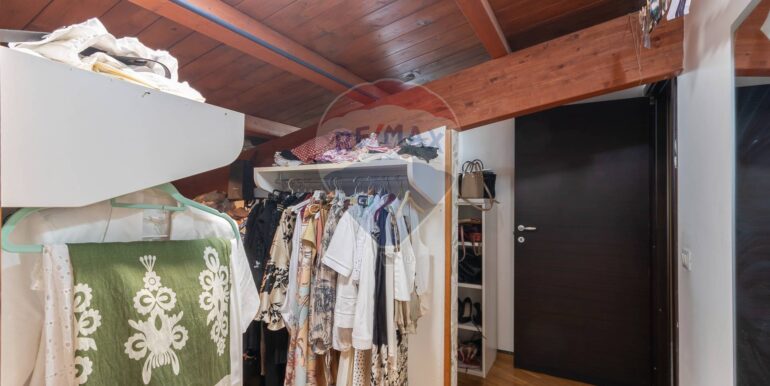 20250818122143-974931-14