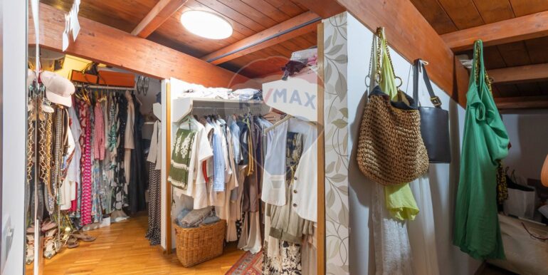 20250818122149-974931-16