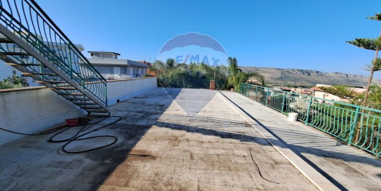 20250818173700-974806-20