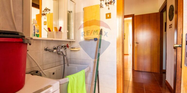 20250819105231-972092-16