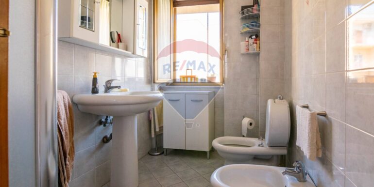 20250819105234-972092-17