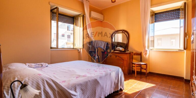 20250819105244-972092-19