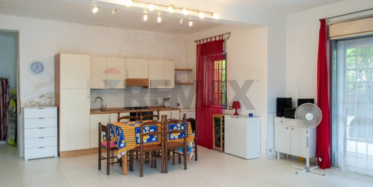 20250819112735-975037-32