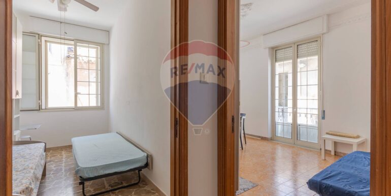 20250819113258-975034-7