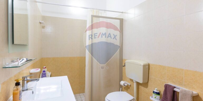 20250819113307-975034-10