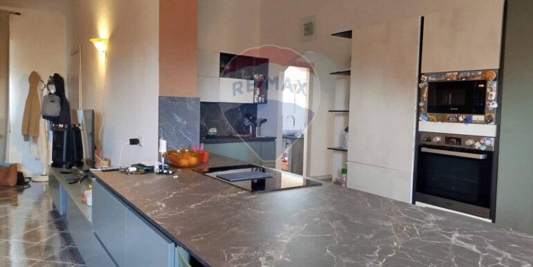 20250819115855-975042-22