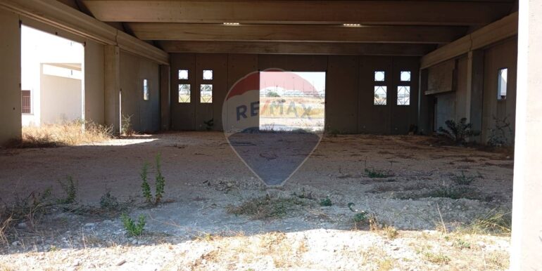 20250819165605-975070-3