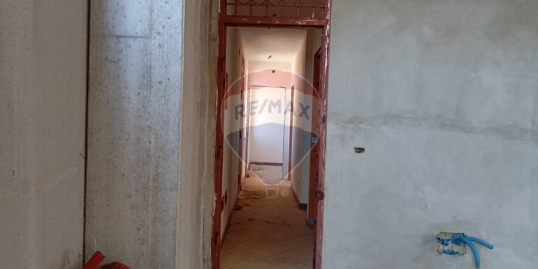 20250819165614-975070-6