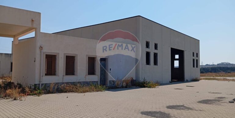 20250819165626-975070-11