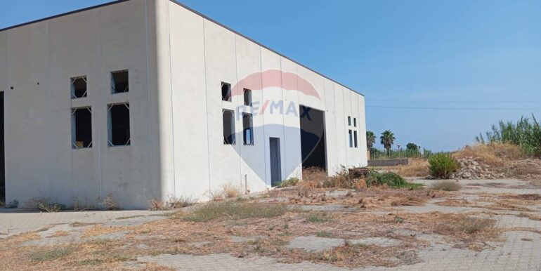 20250819165636-975070-15