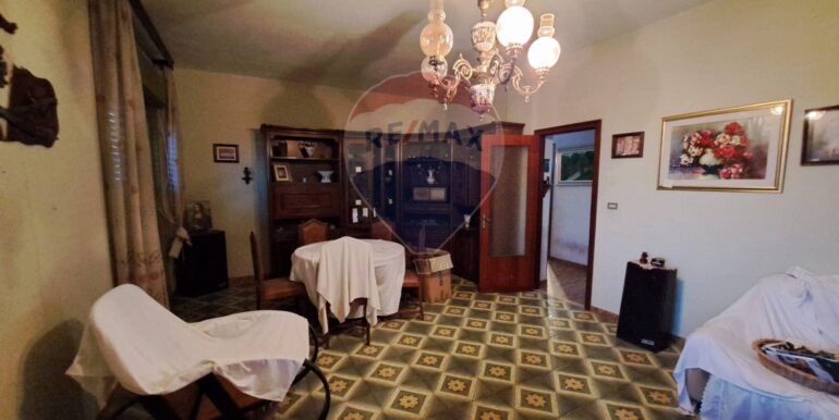 20250819175319-975014-1