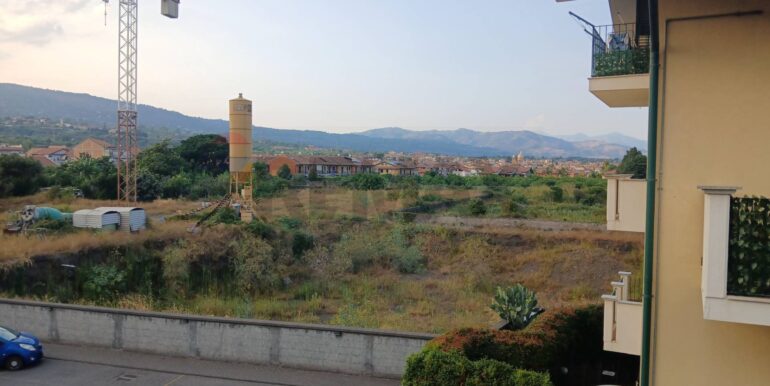 20250819204005-975082-6