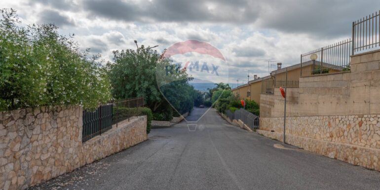 20250820163245-975207-2