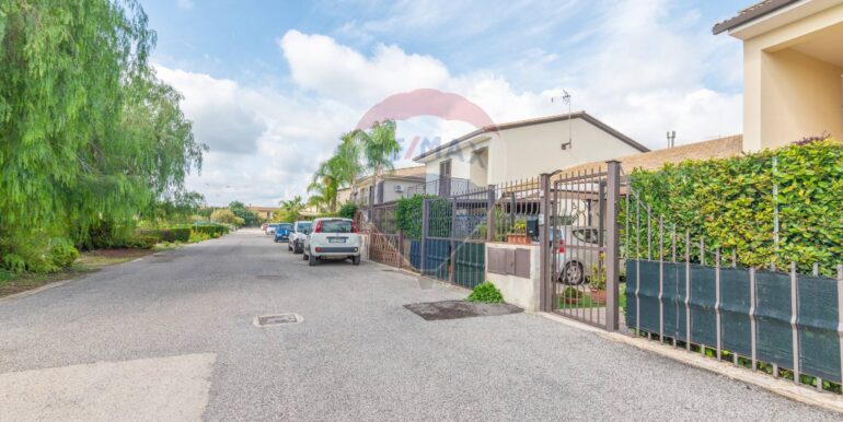 20250820163246-975207-4