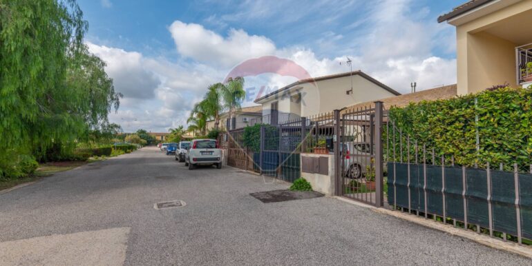 20250820163246-975207-5