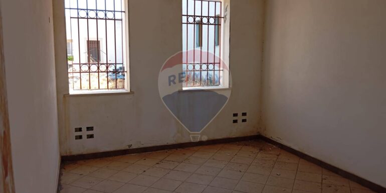 20250820172131-975212-11