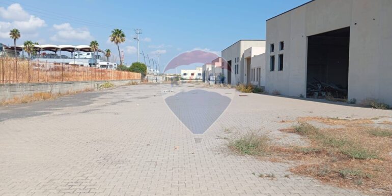 20250820172131-975212-15