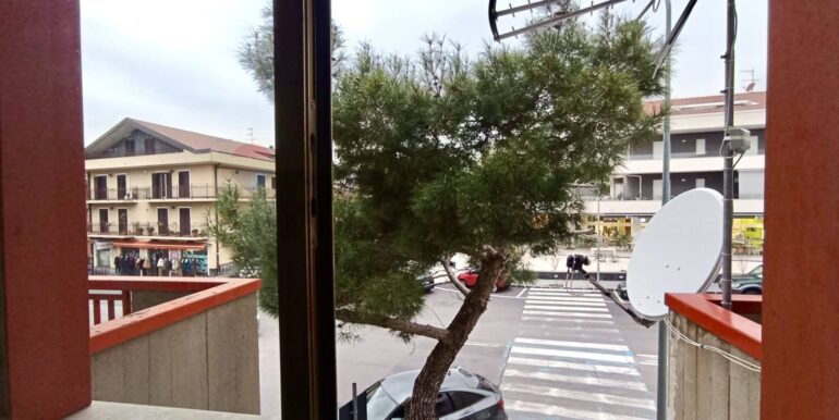 20250821120806-975264-19