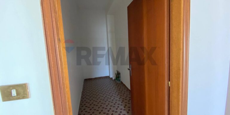 20250821123057-975290-15