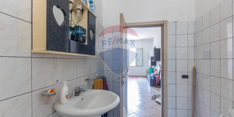 20250821133533-975294-4