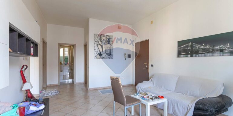 20250821133558-975294-12