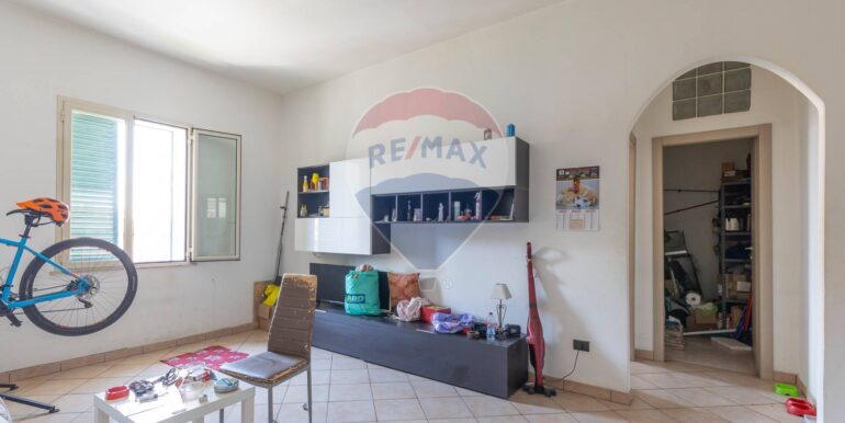 20250821133601-975294-13