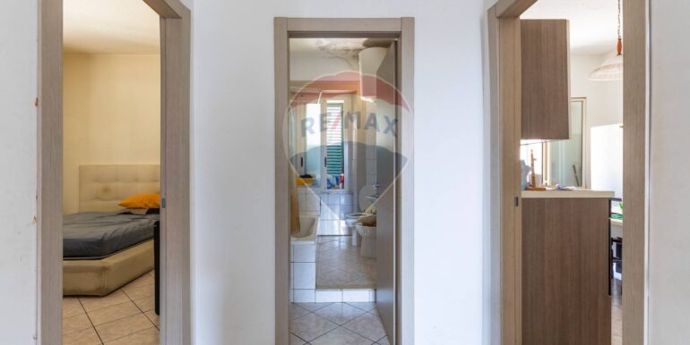 20250821133609-975294-15