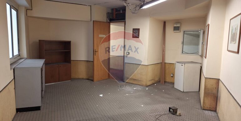 20250821182121-975313-3