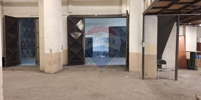 20250821182206-975313-18