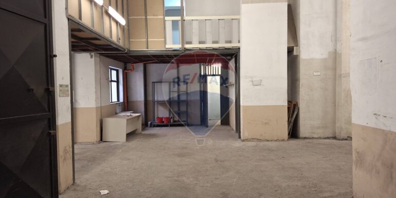 20250821182209-975313-19