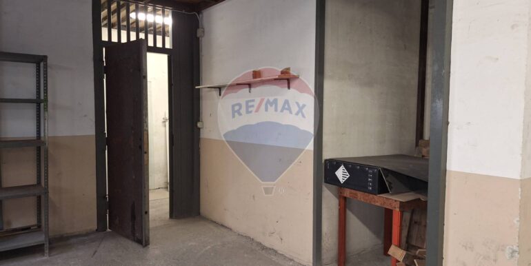 20250821182213-975313-20