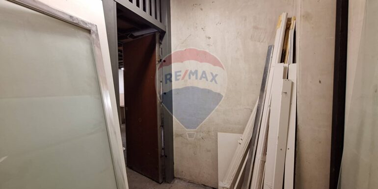 20250821182221-975313-22