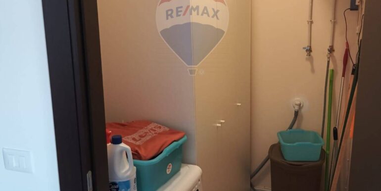 20250821182422-975316-43