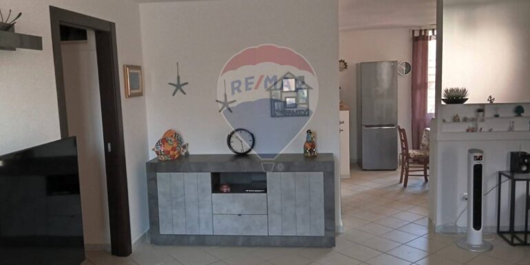 20250821182440-975316-51