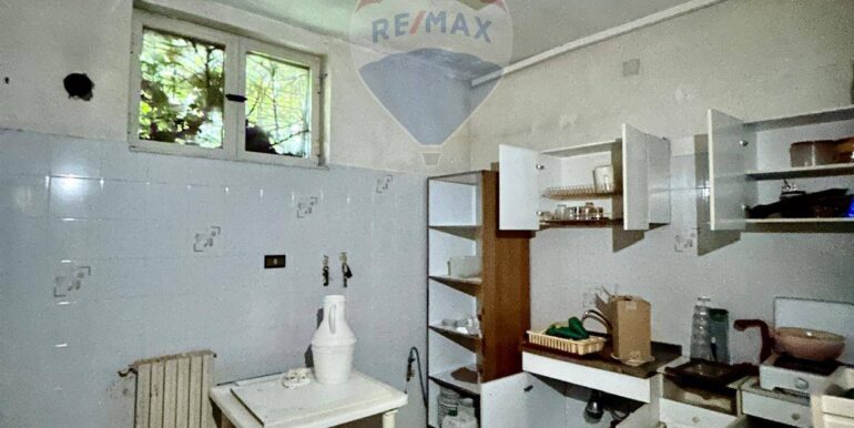 20250821184227-975252-6