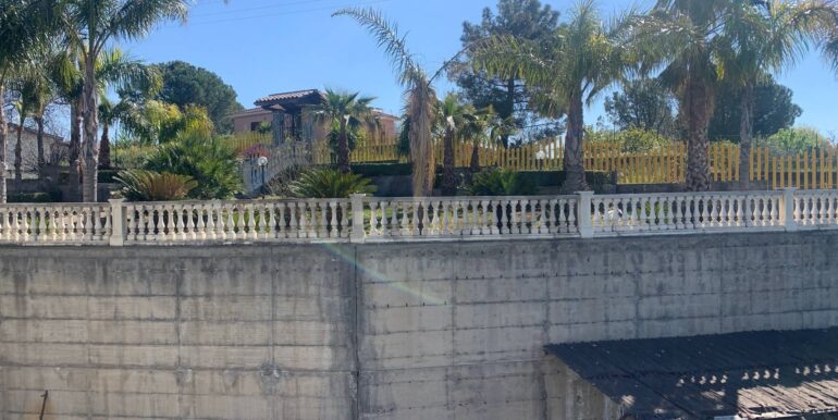 20250821185133-975320-7