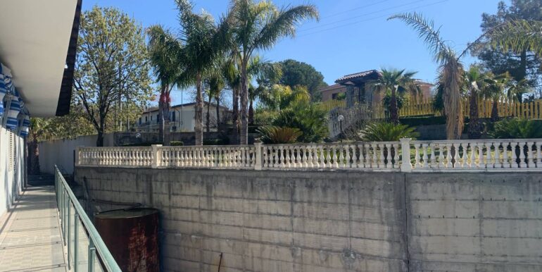 20250821185133-975320-8